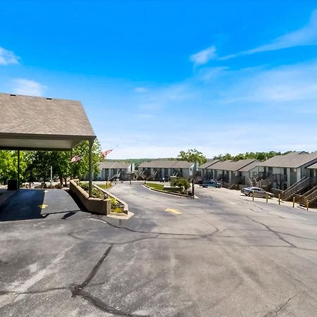 Full Moon Condo Лейк Озарк Екстериор снимка